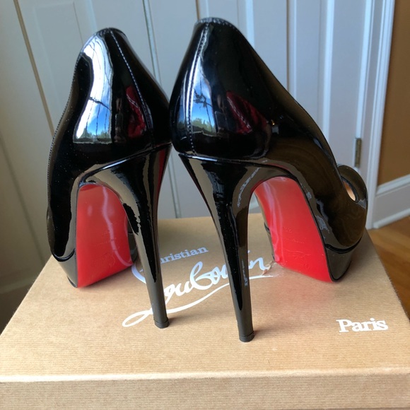Christian Louboutin Patent Calfskin “Bianca” Pumps - Picture 2 of 8